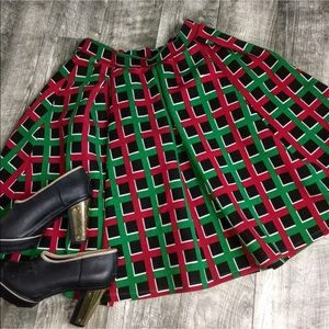 LuLaRoe Small Madison Skirt. Elegant Collection.